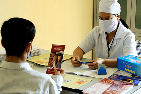 Biện pháp dự phòng mắc lao hiệu quả ở người nhiễm HIV 1 Biện pháp dự phòng mắc lao hiệu quả ở người nhiễm HIV 1